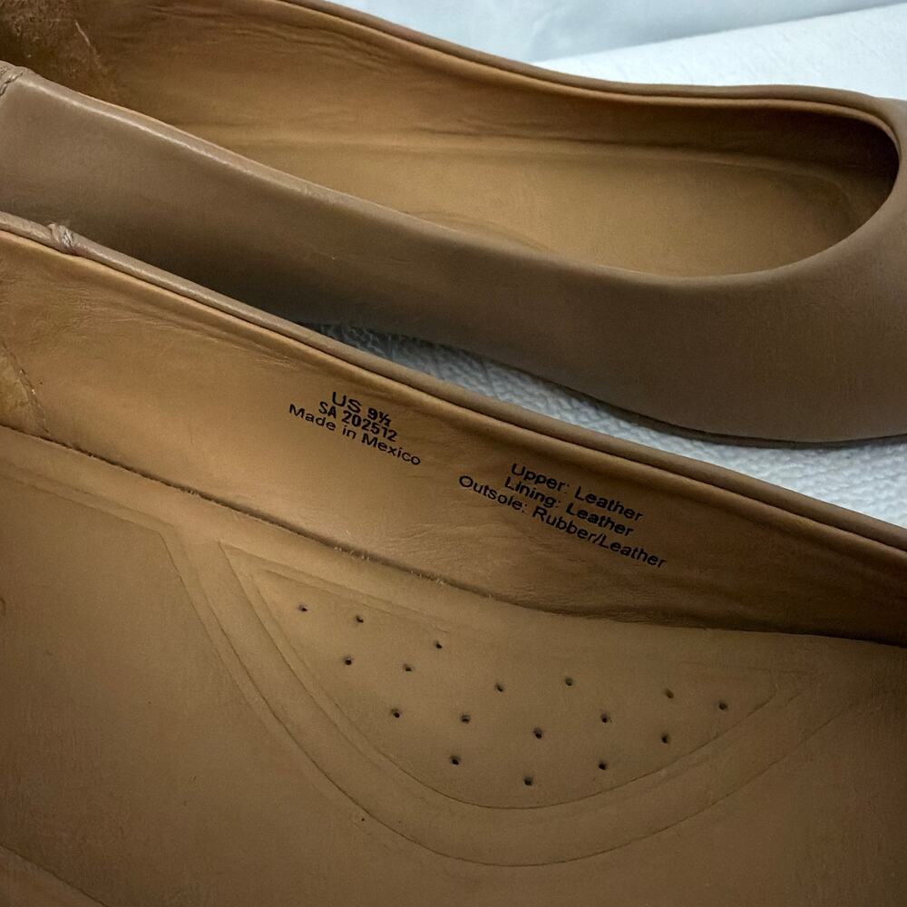 Nisolo Fina Pointed Toe Flat Shoes Womens Size 9.5 Almond Minimalist - Picture 7 of 10